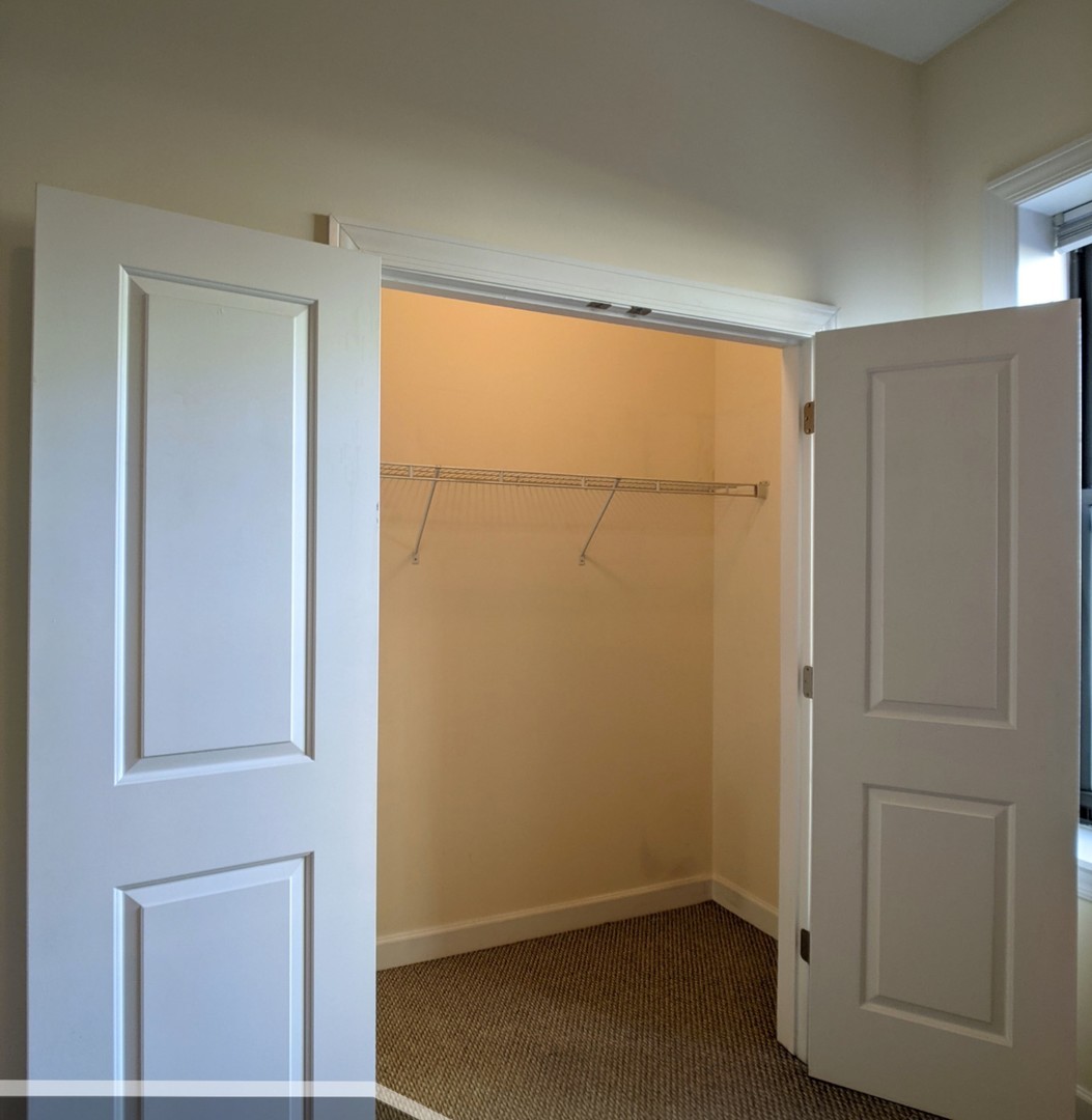 4715 North Sheridan Road, Unit 22N Chicago, IL 60640 - Photo 10 of 17