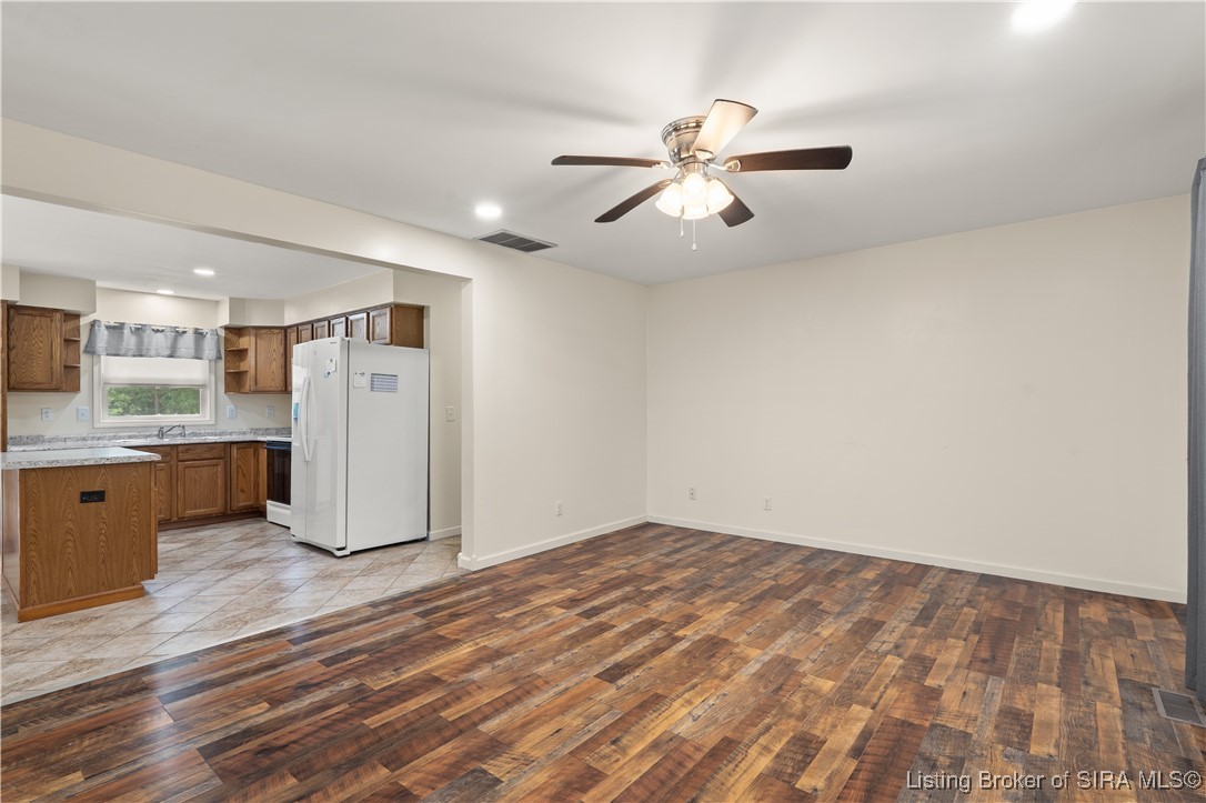 1240 Quail Run Mitchell, IN 47446 - Photo 15 of 69