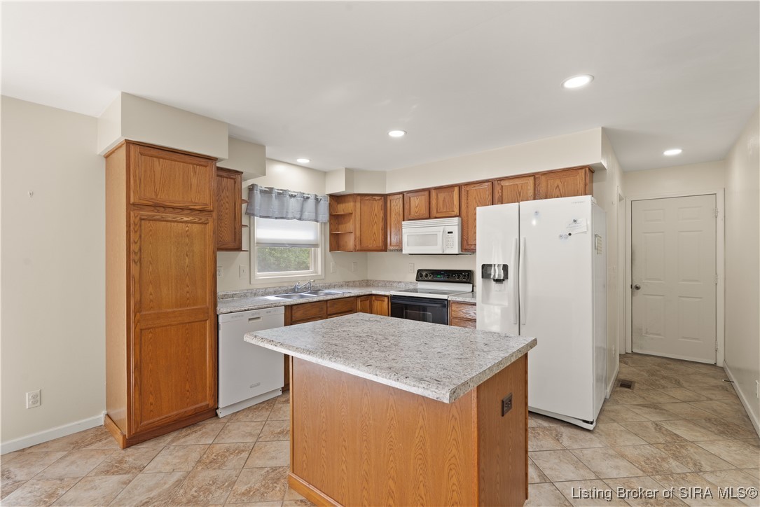 1240 Quail Run Mitchell, IN 47446 - Photo 18 of 69