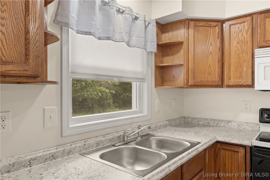 1240 Quail Run Mitchell, IN 47446 - Photo 23 of 69