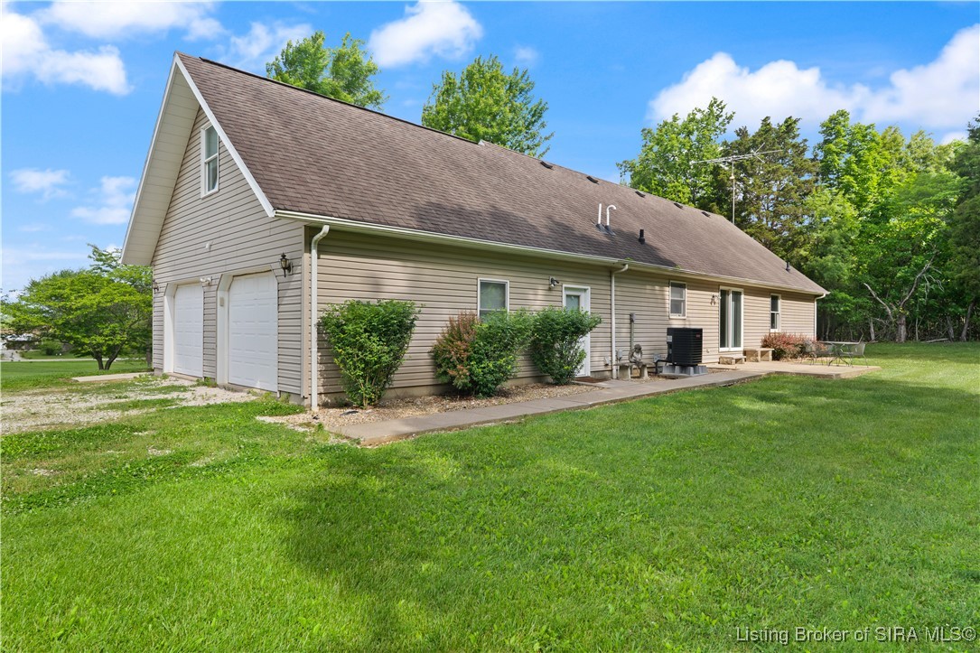 1240 Quail Run Mitchell, IN 47446 - Photo 54 of 69