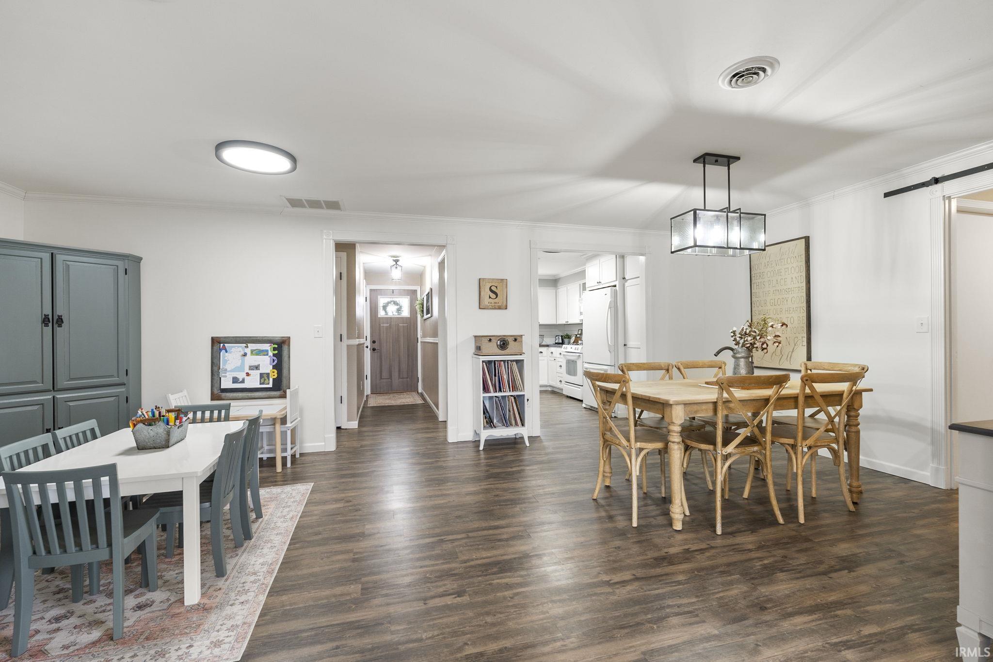 926 Seminary Street Roanoke, IN 46783 - Photo 13 of 36