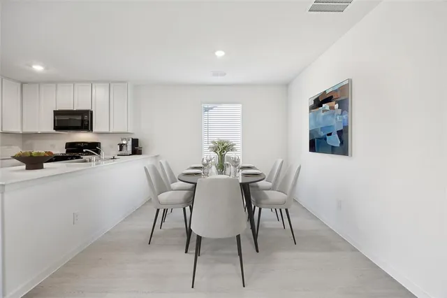 $2,250 | 11550 Gammon Avenue, Rhome, TX 76078