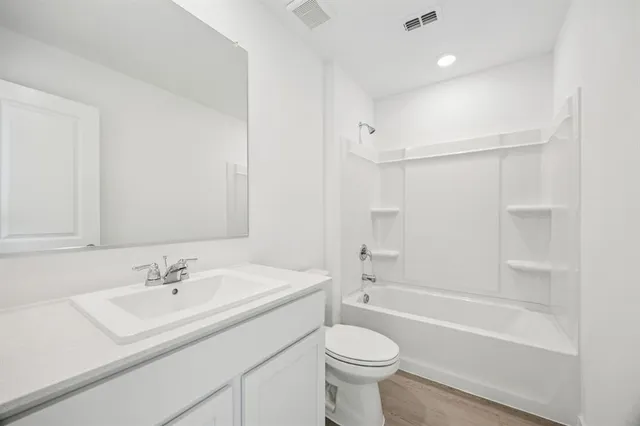 $2,250 | 11550 Gammon Avenue, Rhome, TX 76078