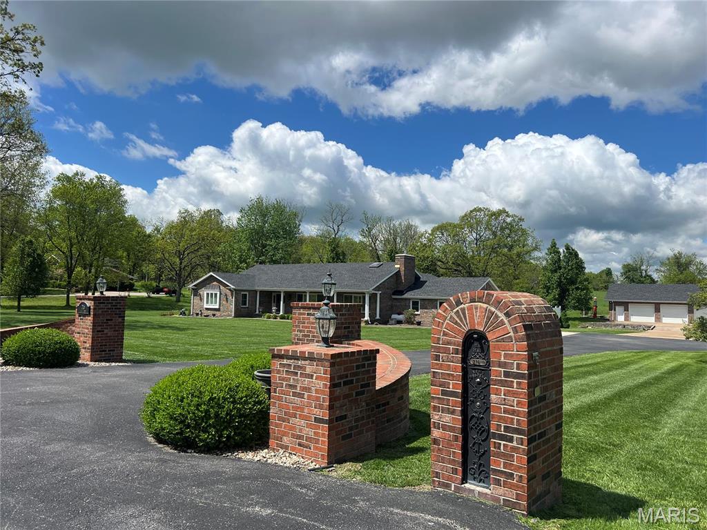 216 Coach Road Lebanon, MO 65536 - Photo 14 of 60