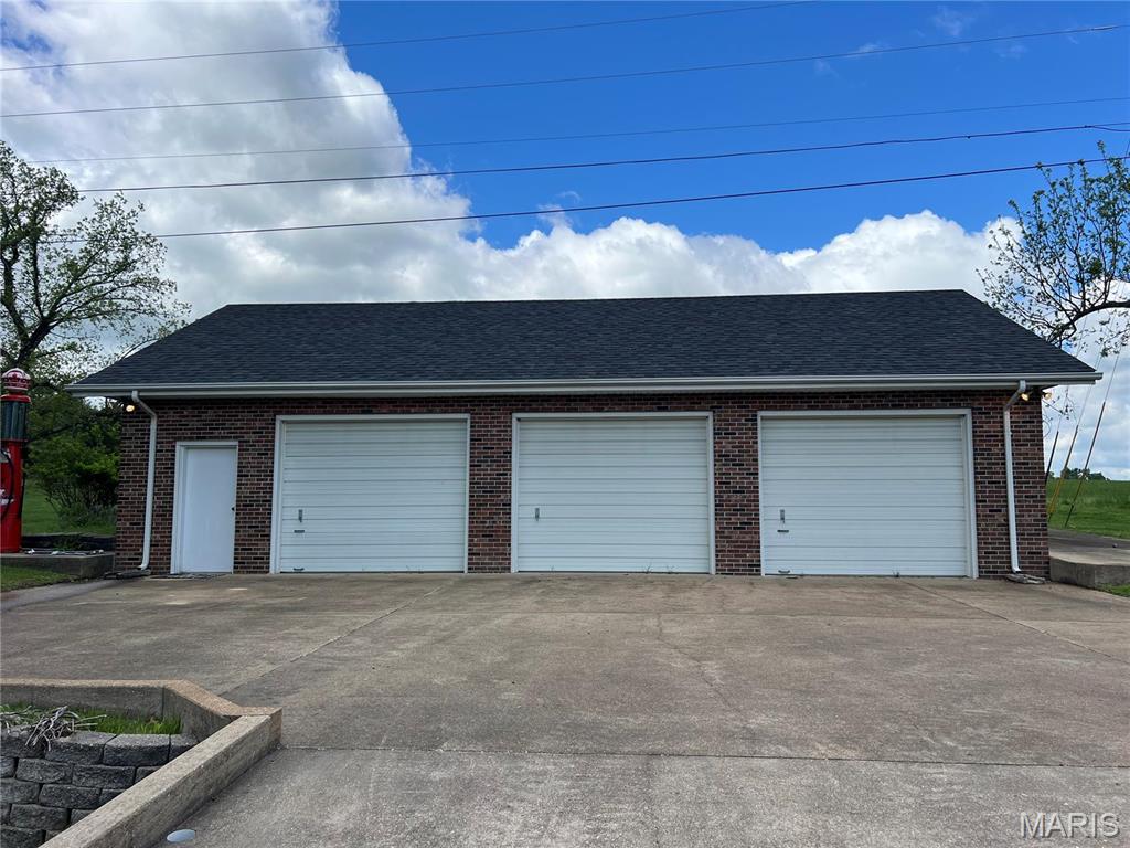 216 Coach Road Lebanon, MO 65536 - Photo 18 of 60