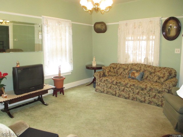 1613 Salt Springs Road Youngstown, OH 44509 - Photo 3 of 27