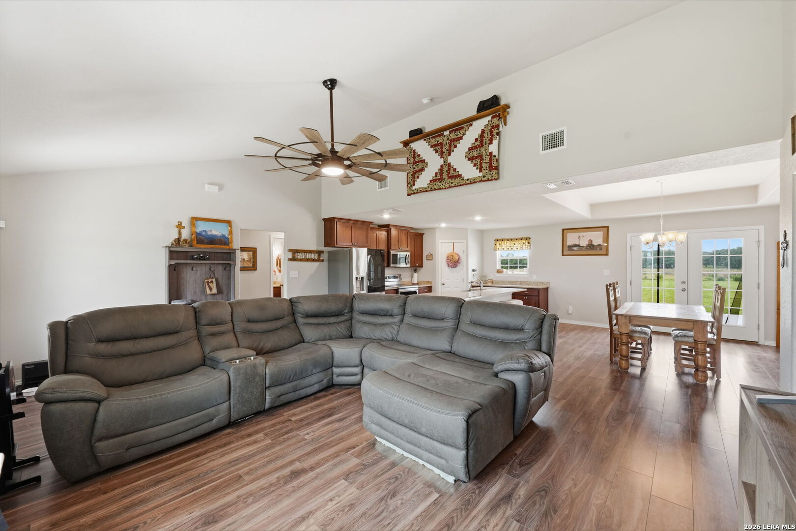 239 Colt Trail Natalia, TX 78059 - Photo 4 of 19