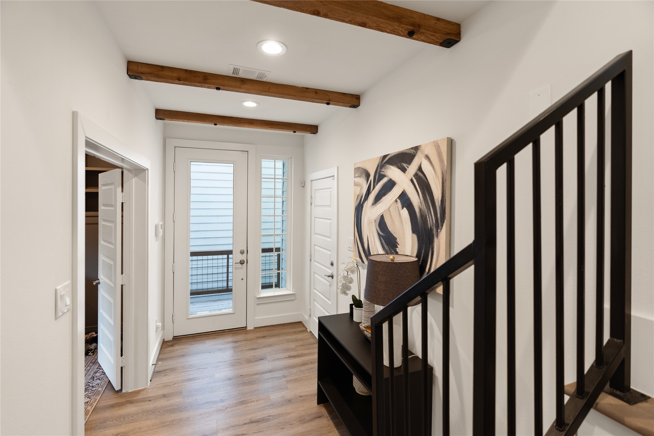 2532 Ohsfeldt Street Houston, TX 77008 - Photo 5 of 24