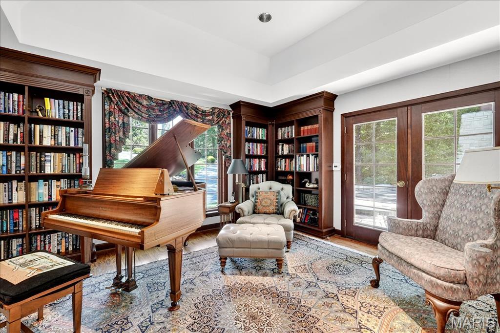 16916 Pacland Ridge Drive Chesterfield, MO 63005 - Photo 17 of 96