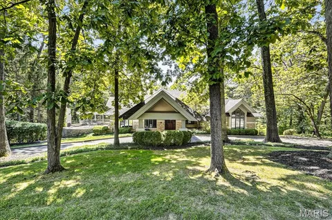 $1,775,000 | 16916 Pacland Ridge Drive, Chesterfield, MO 63005