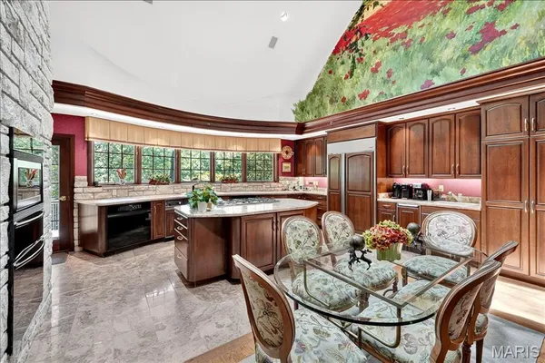 $1,775,000 | 16916 Pacland Ridge Drive, Chesterfield, MO 63005