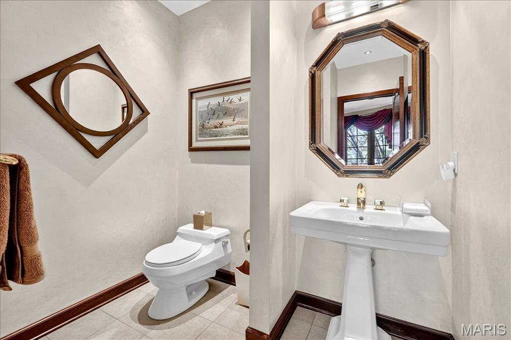 16916 Pacland Ridge Drive Chesterfield, MO 63005 - Photo 28 of 96