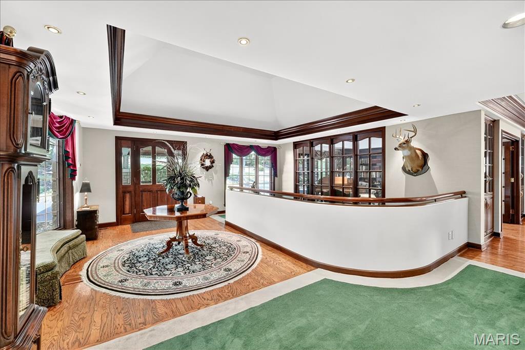 16916 Pacland Ridge Drive Chesterfield, MO 63005 - Photo 6 of 96