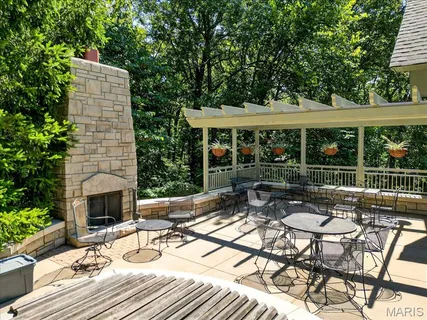 $1,775,000 | 16916 Pacland Ridge Drive, Chesterfield, MO 63005