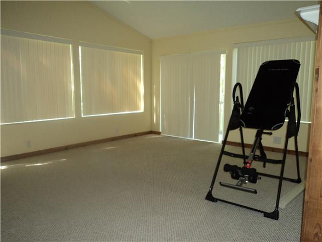 8832 Greer Road Lyles, TN 37098 - Photo 13 of 19 Very Large room, Jacuzzi, work out room, family room.