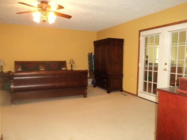 8832 Greer Road Lyles, TN 37098 - Photo 10 of 19 Master Suite has Extra Large Bath.