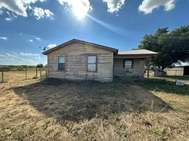 $20,800 | 475 County Road 13, Childress, TX 79201