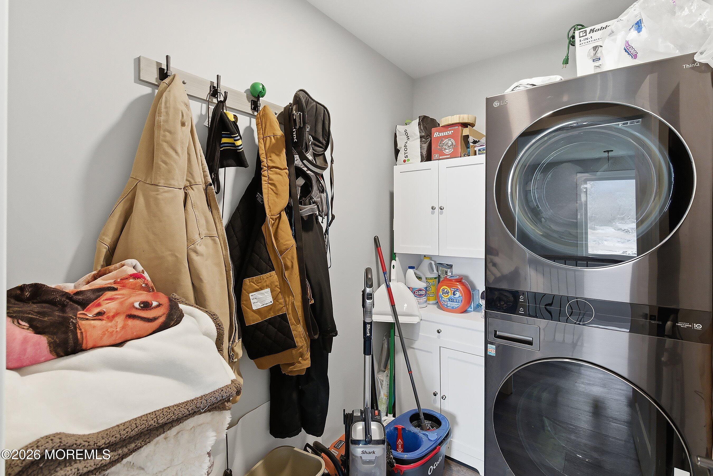 83 Whitesville Road Jackson, NJ 08527 - Photo 24 of 31 a utility room with dryer and washer