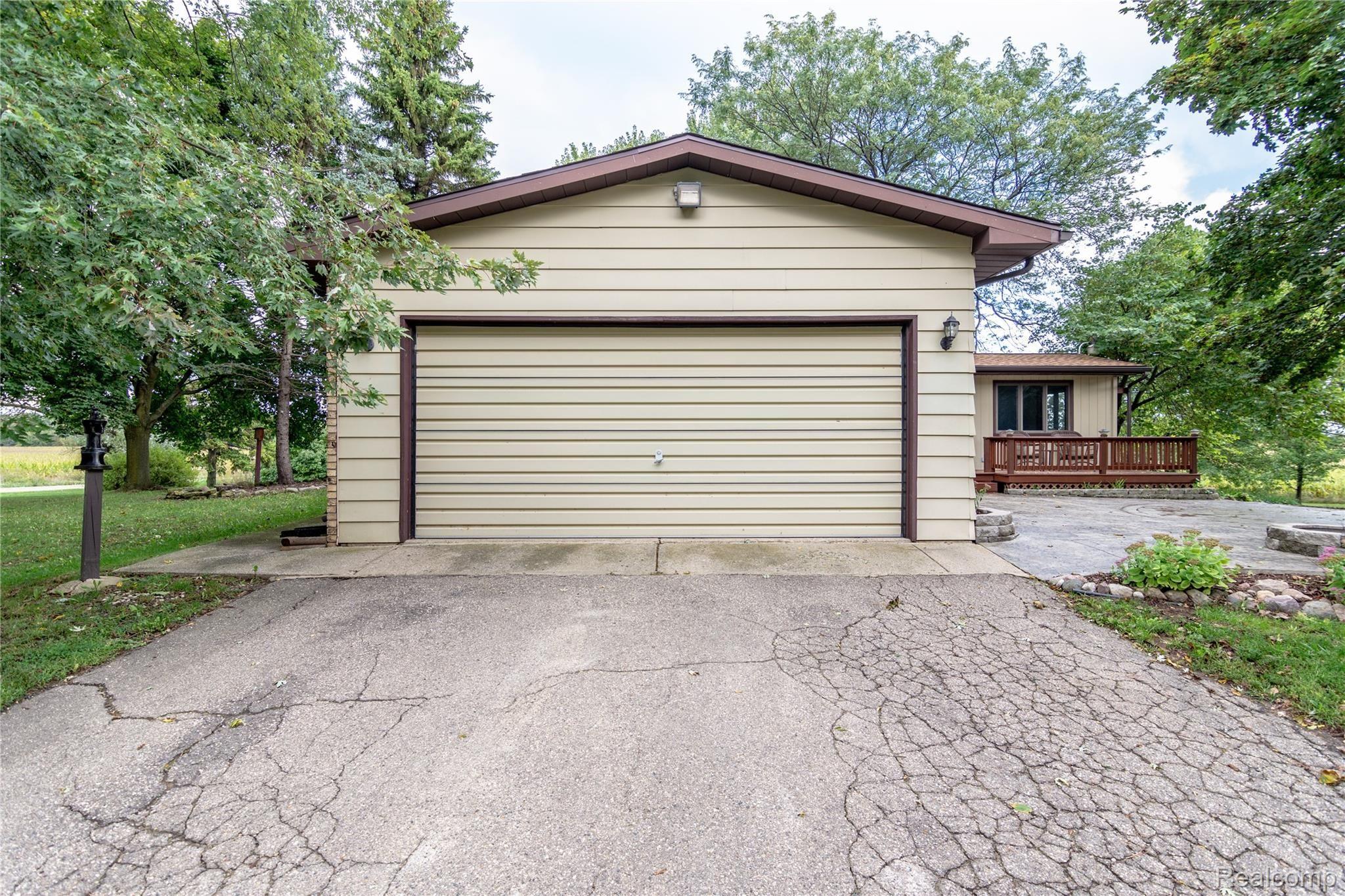 8417 South New Lothrop Road Durand, MI 48429 - Photo 5 of 26 New Lothrup-8.jpg