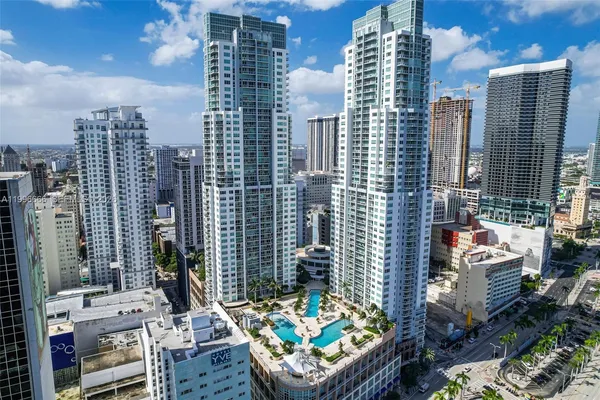$549,000 | 244 Biscayne Boulevard, Unit 239, Miami, FL 33132