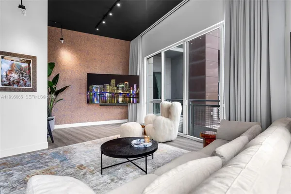 $549,000 | 244 Biscayne Boulevard, Unit 239, Miami, FL 33132