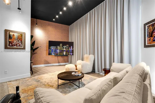 $549,000 | 244 Biscayne Boulevard, Unit 239, Miami, FL 33132