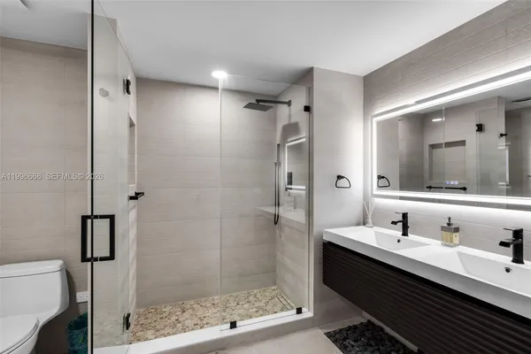 $549,000 | 244 Biscayne Boulevard, Unit 239, Miami, FL 33132