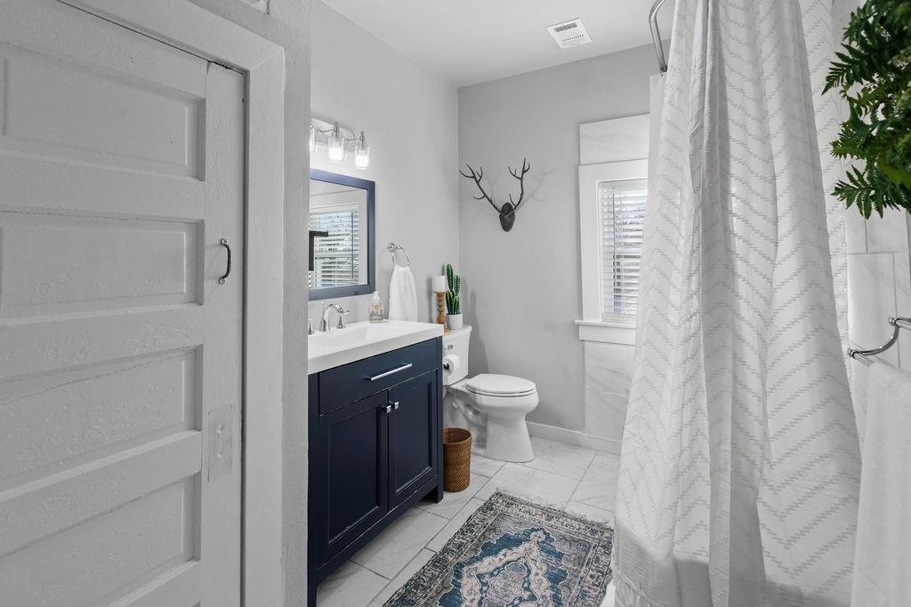 915 North Center Street Bonham, TX 75418 - Photo 17 of 30