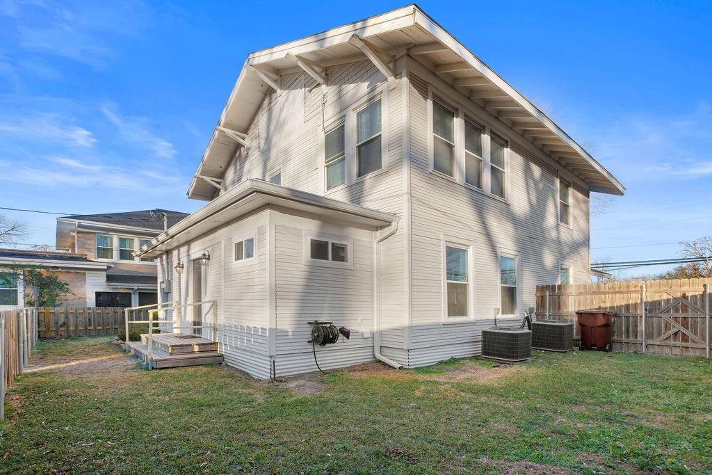 915 North Center Street Bonham, TX 75418 - Photo 30 of 30