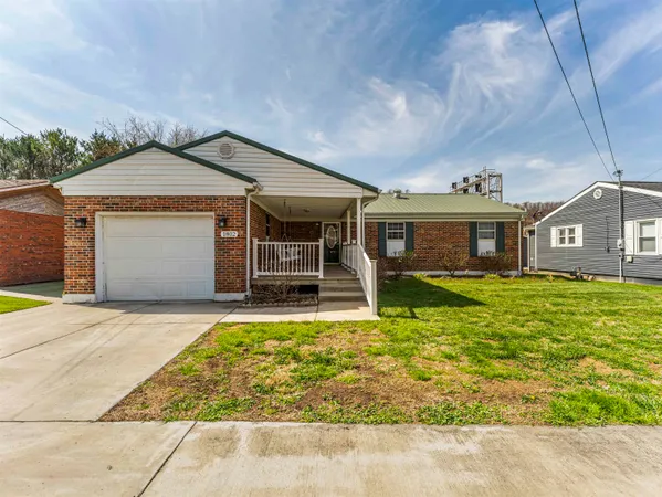 $225,000 | 1802 East Main Street, Greenup, KY 41144