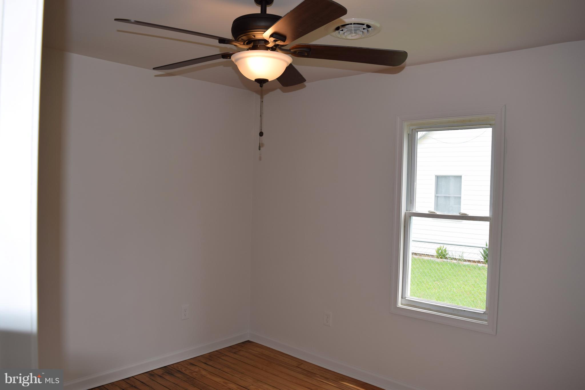 121 West 6th Avenue Ranson, WV 25438 - Photo 13 of 18 Bedroom (Master)