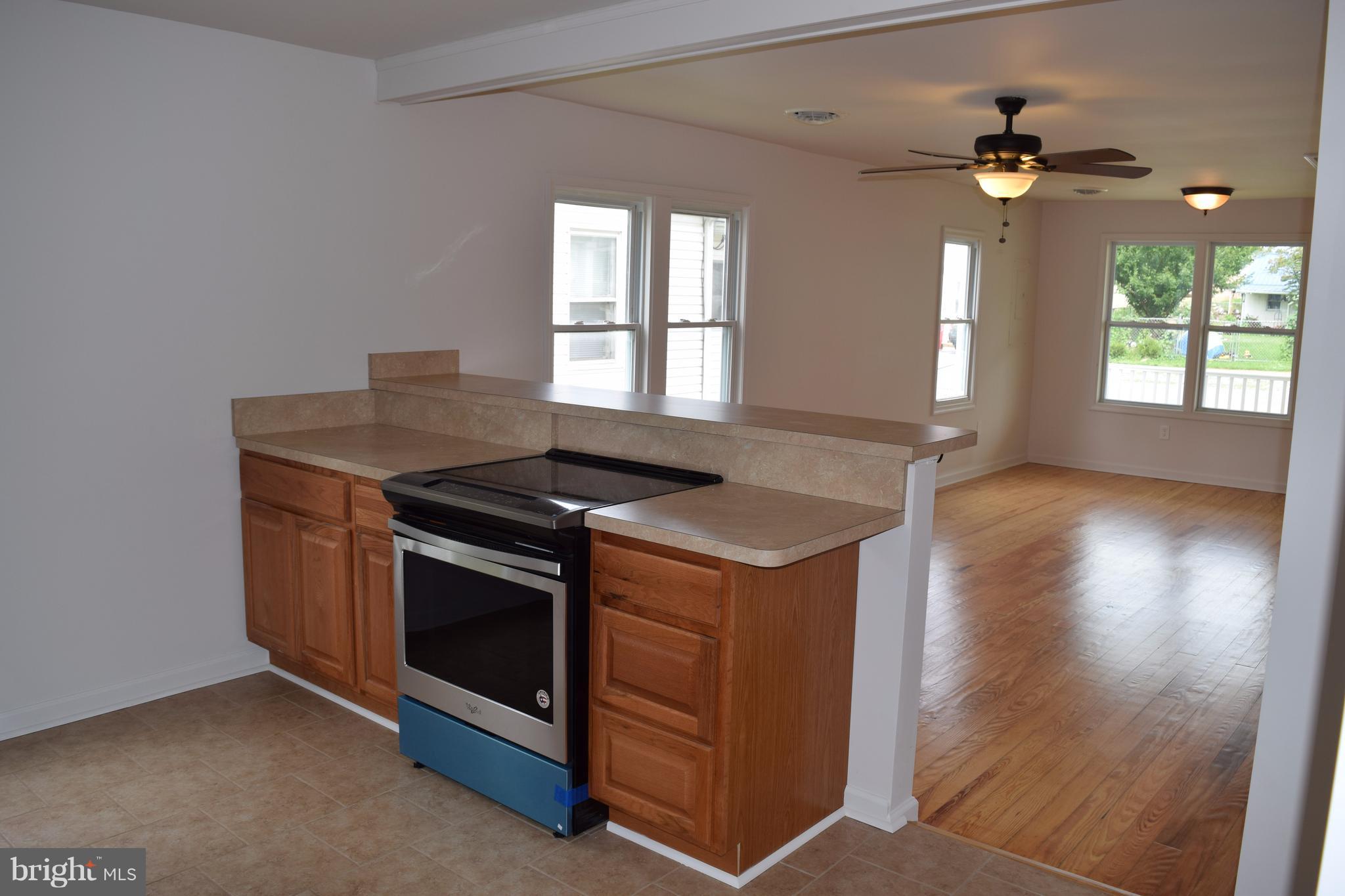 121 West 6th Avenue Ranson, WV 25438 - Photo 7 of 18 Interior (General)