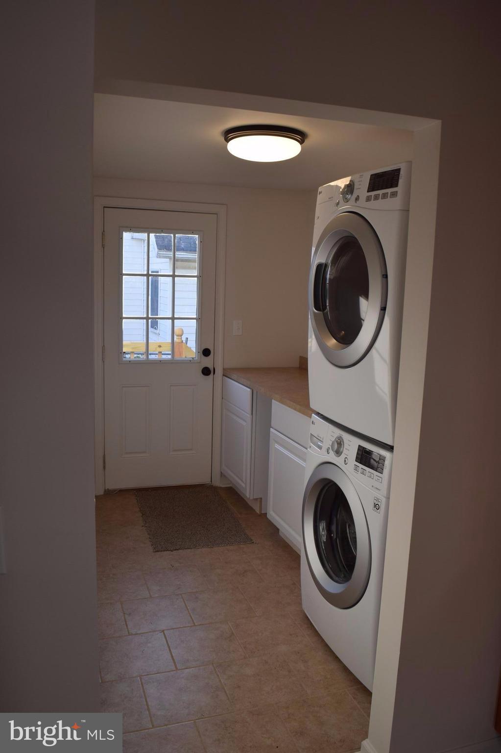 121 West 6th Avenue Ranson, WV 25438 - Photo 9 of 18 Laundry Room / Side Entrance