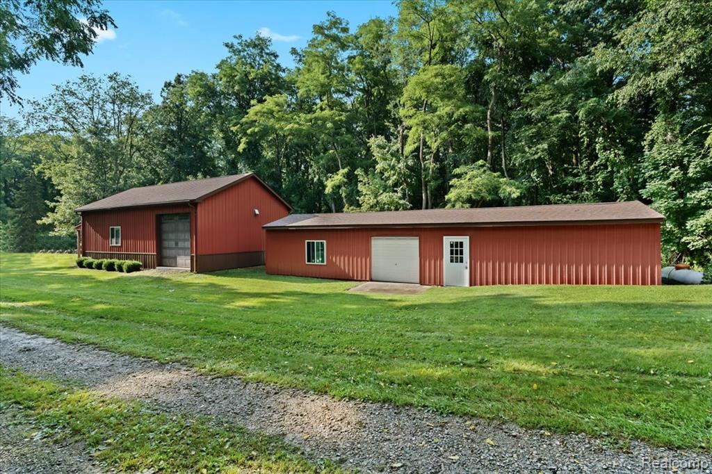 1350 Pettibone Lake Road Highland, MI 48356 - Photo 46 of 51