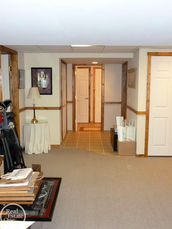 1901 Grayslake Drive Rochester Hills, MI 48306 - Photo 44 of 45