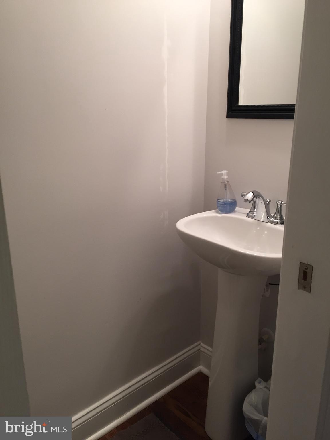 7114 Wardman Road Baltimore, MD 21212 - Photo 5 of 10 New powder room