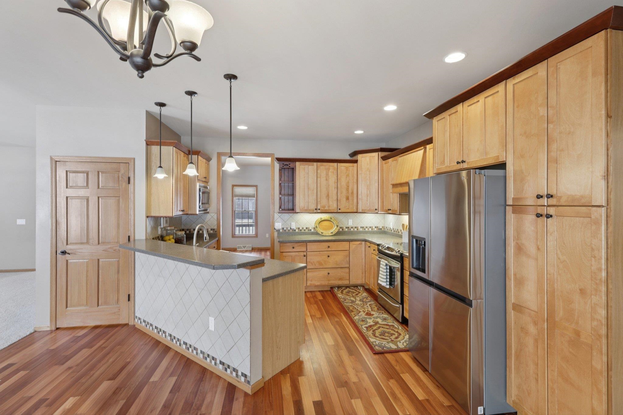 551 Fargo Trail Madison, WI 53562 - Photo 13 of 48