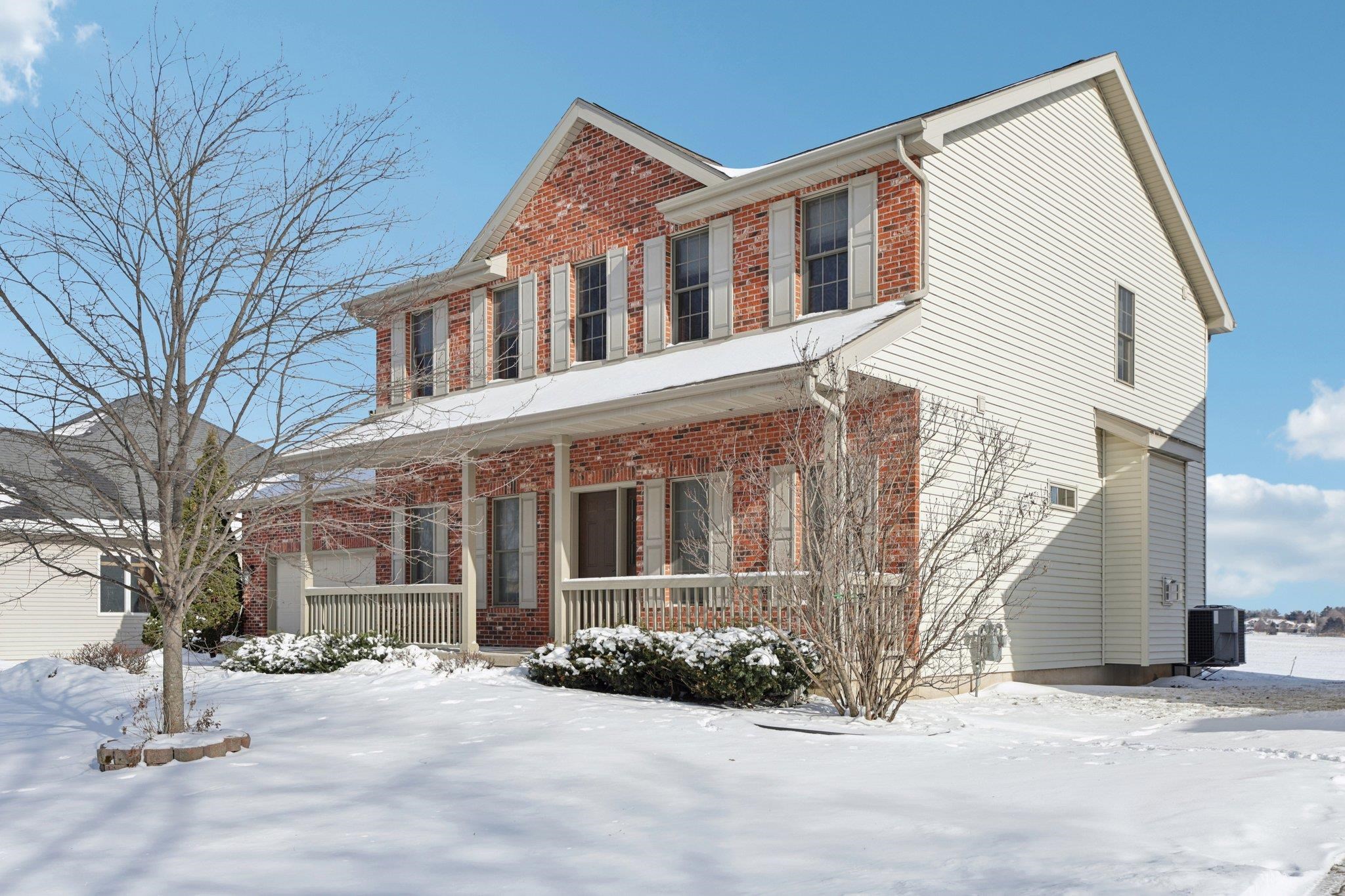 551 Fargo Trail Madison, WI 53562 - Photo 2 of 48