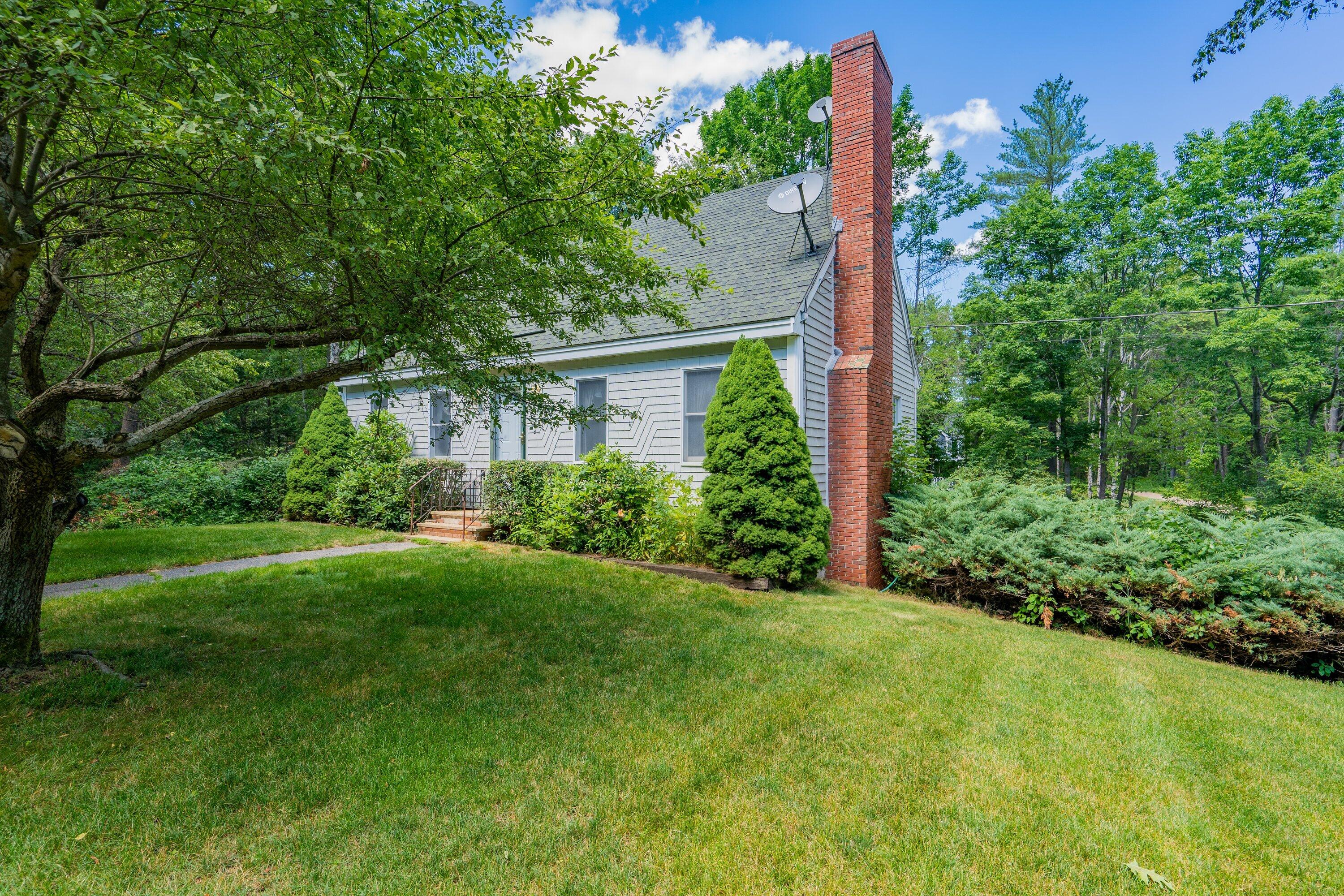 72 Bartlett Road Kittery Point, ME 03905 - Photo 1 of 31 72 Bartlett Rd KC pics
