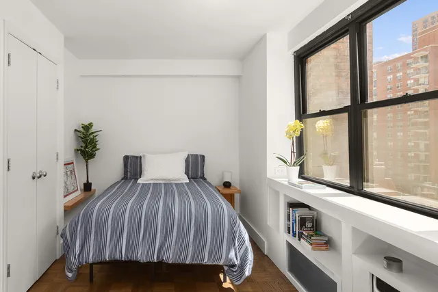 $465,000 | 110 East 36th Street, Unit 9F | Murray Hill