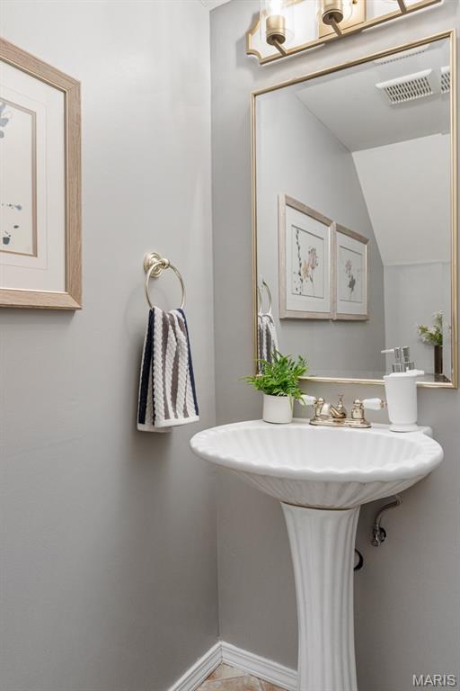 1357 Hampton Road, Unit C St. Charles, MO 63303 - Photo 16 of 44