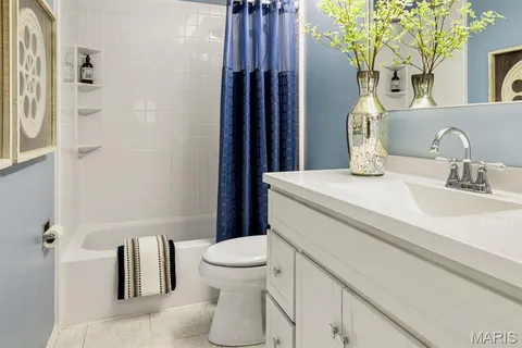 $259,900 | 1357 Hampton Road, Unit C, St. Charles, MO 63303