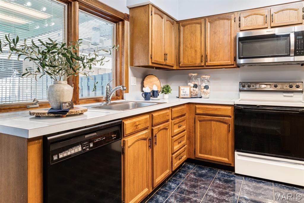 1357 Hampton Road, Unit C St. Charles, MO 63303 - Photo 10 of 44