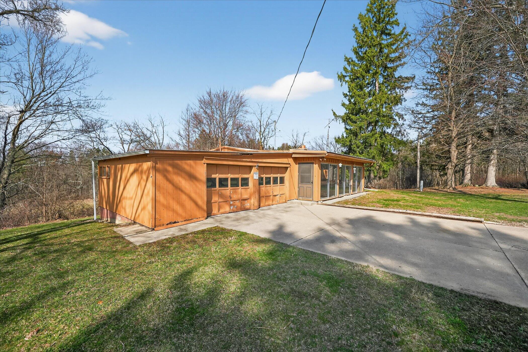 7091 Ann Arbor Road Jackson, MI 49201 - Photo 48 of 61 02-7091-Ann-Arbor-Rd-WindowStill - Copy