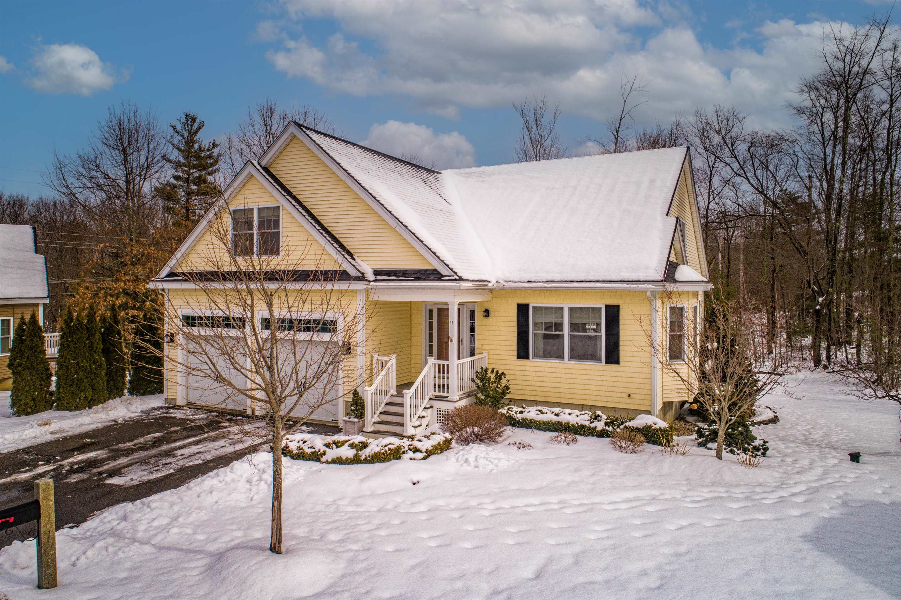 11 Madelyn Drive Dover, NH 03820 - Photo 1 of 33 Gallery Image 1