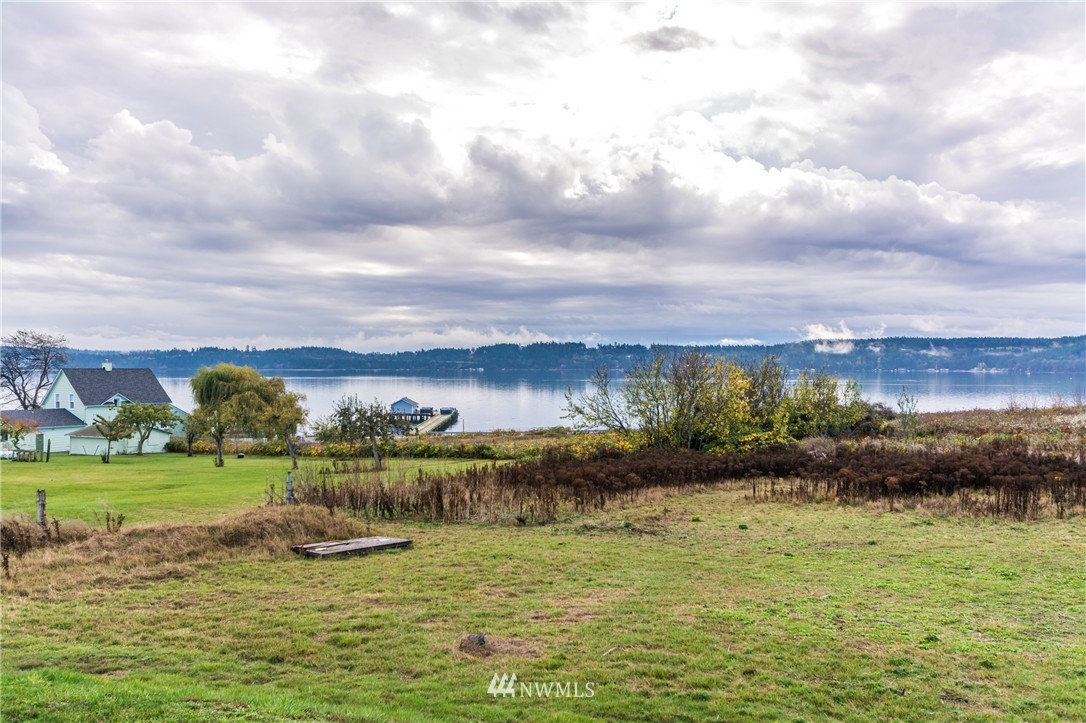 2015 Armstrong Road Coupeville, WA 98239 - Photo 20 of 21 Gallery Image 20