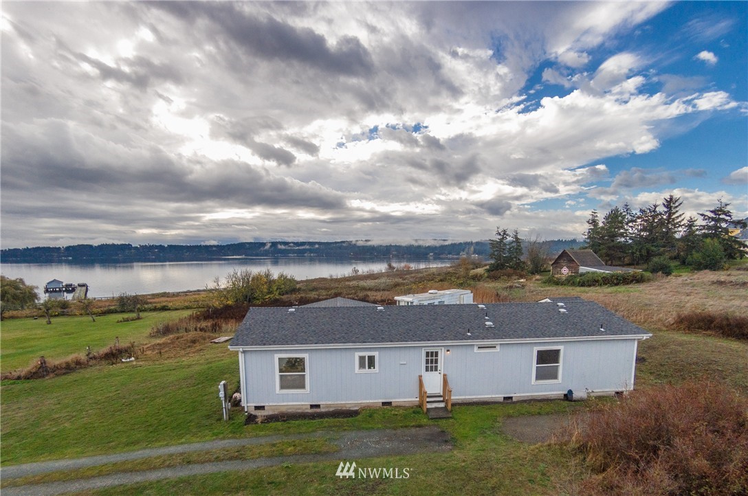 2015 Armstrong Road Coupeville, WA 98239 - Photo 6 of 21 Gallery Image 6