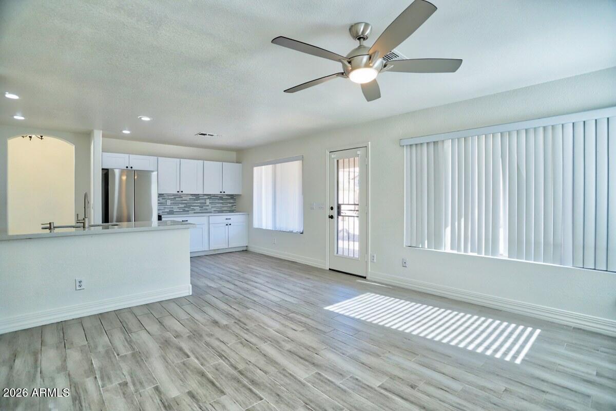 333 West Colt Road Tempe, AZ 85284 - Photo 18 of 45