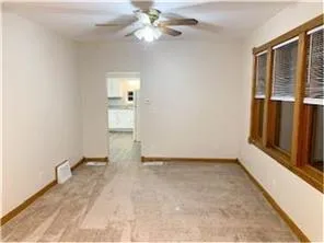 $250,000 | 587 Bay Street, St. Paul, MN 55102